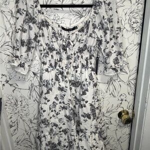 Floral Smocked Puff-Sleeve Mini Dress - White/Gray